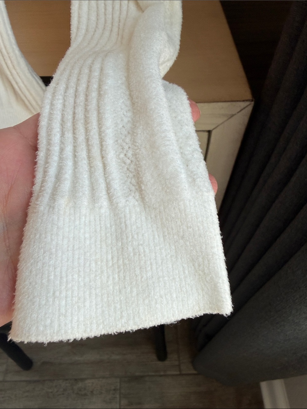 CHANEL White Ribbed Cashmere Crewneck Sweater with Embellished CC - Picture 7 of 9